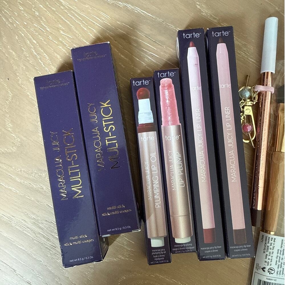 Tarte Bundle Lips Eyes Brushes 11 Items - Picture 2 of 3